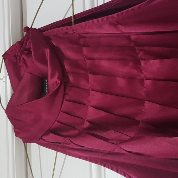 Spenser halter top - Picture 2 of 5